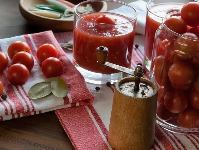 Томатный сок домашних на зиму из помидор